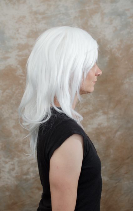 Bakura cosplay wig side view