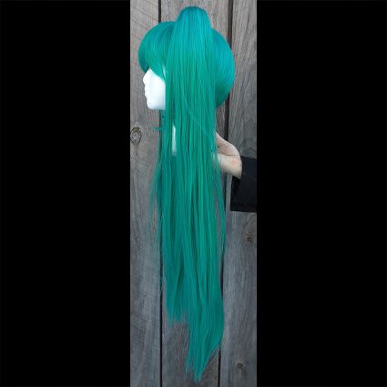 Vocal Star cosplay wig side view