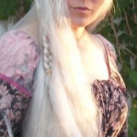 Daenerys cosplay wig