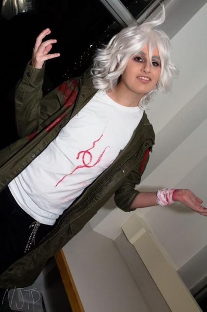 Komaeda customer cosplay by Naeemer Cosplay