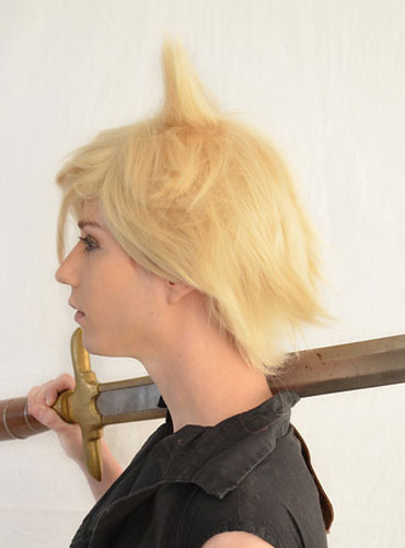 Cloud Strife cosplay wig side view