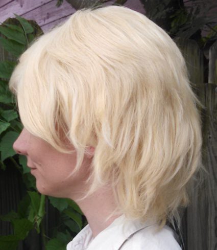 Dirk wig side view