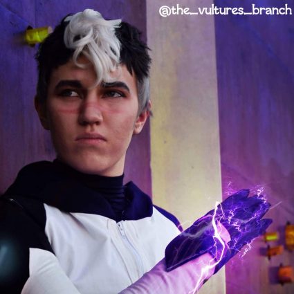 Shiro cosplay by @the_vultures_branch