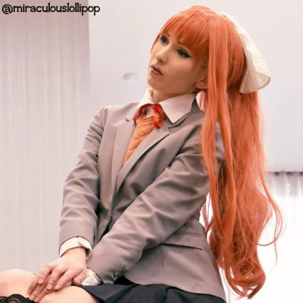 Monika cosplay by @miraculouslollipop