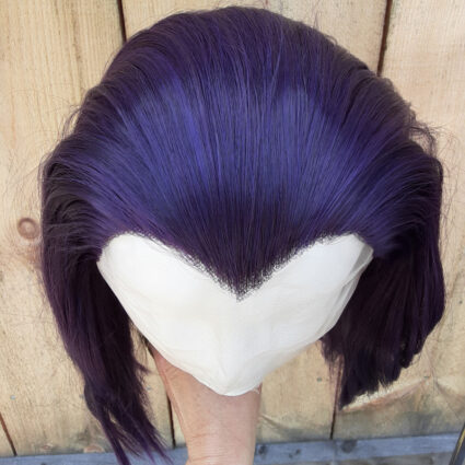 Raven cosplay wig top view in outdoor lighting