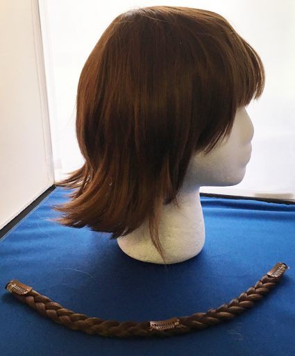 Makoto Niijima cosplay wig side view