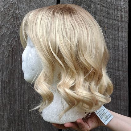 Gwen cosplay wig left side view