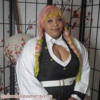 Mitsuri cosplay by @shockolateenergylove